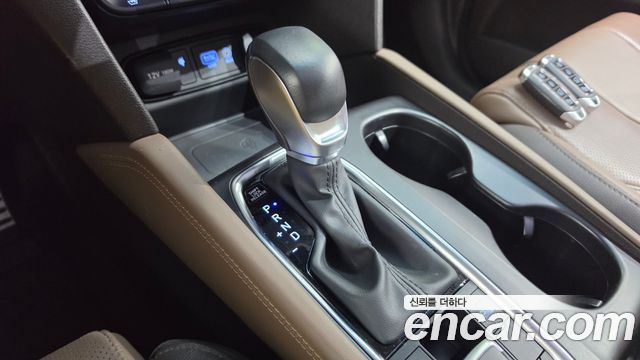 Hyundai Santafe 2019 — photo 12