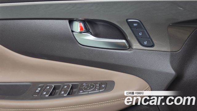 Hyundai Santafe 2019 — photo 19