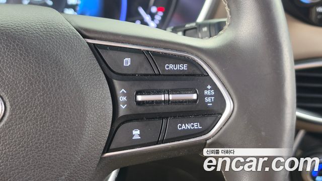 Hyundai Santafe 2019 — photo 23