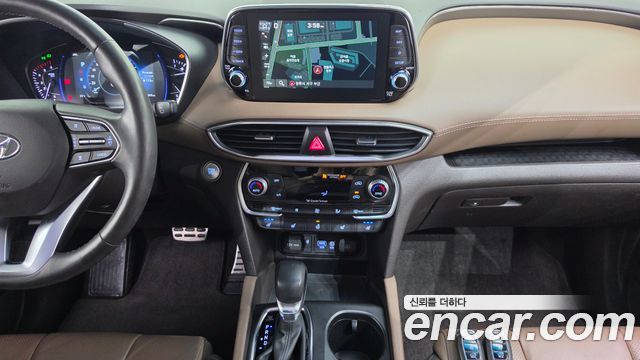 Hyundai Santafe 2019 — photo 24