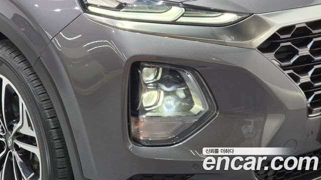 Hyundai Santafe 2019 — photo 8