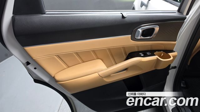 Kia Sorento 2023 — photo 15