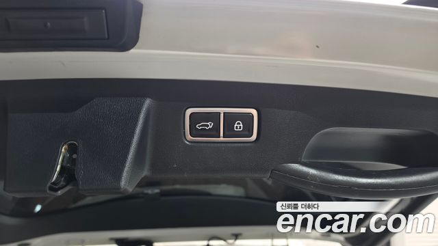 Kia Sorento 2023 — photo 36