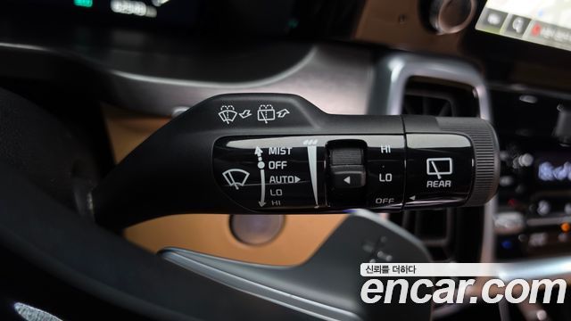 Kia Sorento 2023 — photo 38