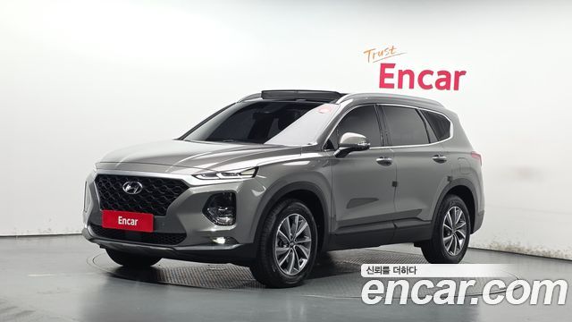 Hyundai Santafe 2019 — photo 1