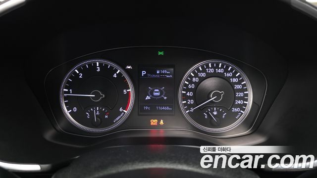 Hyundai Santafe 2019 — photo 11
