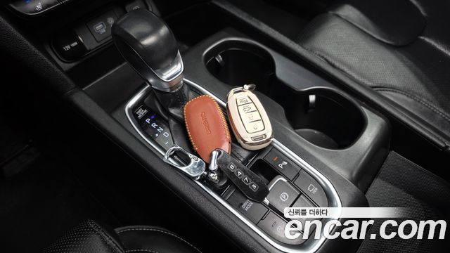 Hyundai Santafe 2019 — photo 12