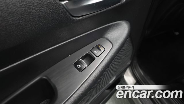 Hyundai Santafe 2019 — photo 25