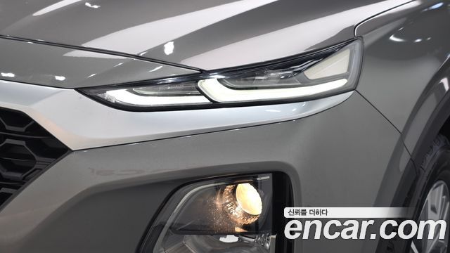 Hyundai Santafe 2019 — photo 8