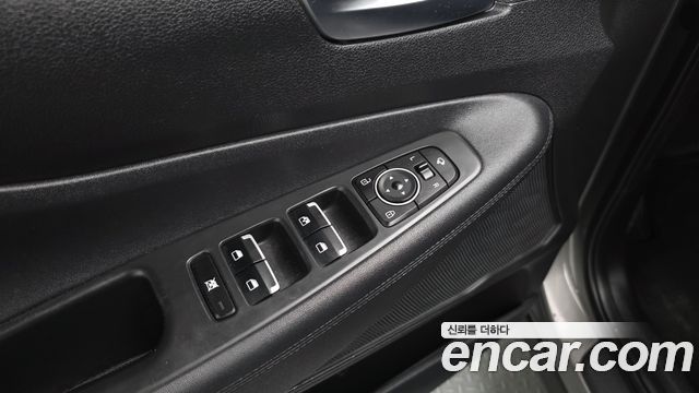 Hyundai Santafe 2019 — photo 29