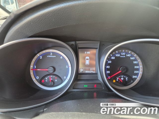 Hyundai Santafe 2013 — photo 9
