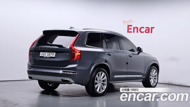 Volvo XC90 2019 — photo 2