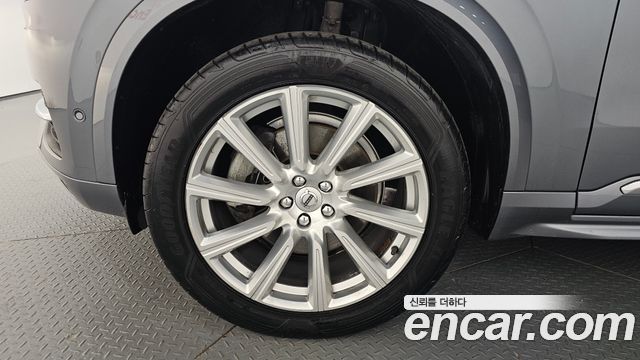 Volvo XC90 2019 — photo 5