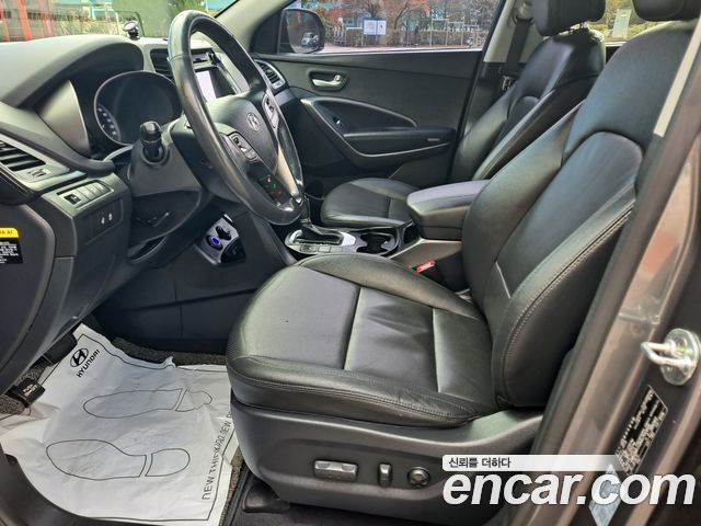 Hyundai Santafe 2016 — photo 20