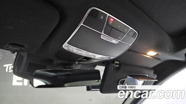 Mercedes-Benz S-Class 2019 — photo 25