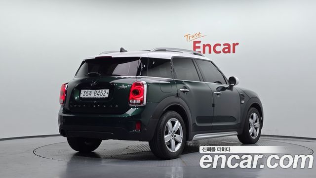 Mini Countryman 2019 — photo 2