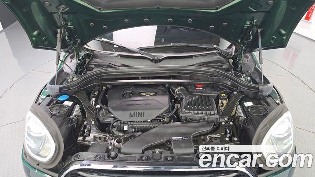 Mini Countryman 2019 — photo 6