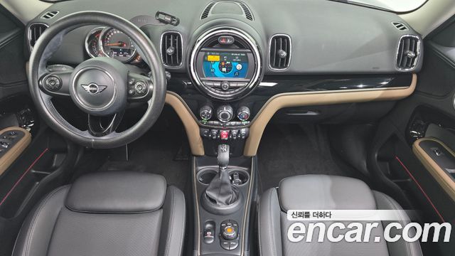 Mini Countryman 2019 — photo 10