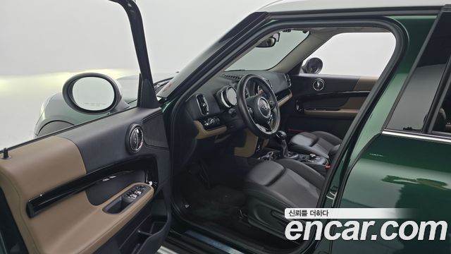 Mini Countryman 2019 — photo 13