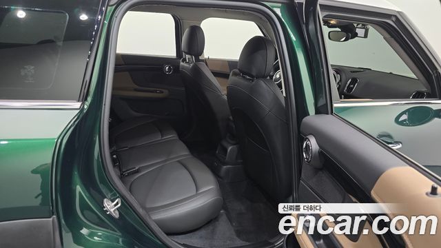 Mini Countryman 2019 — photo 17