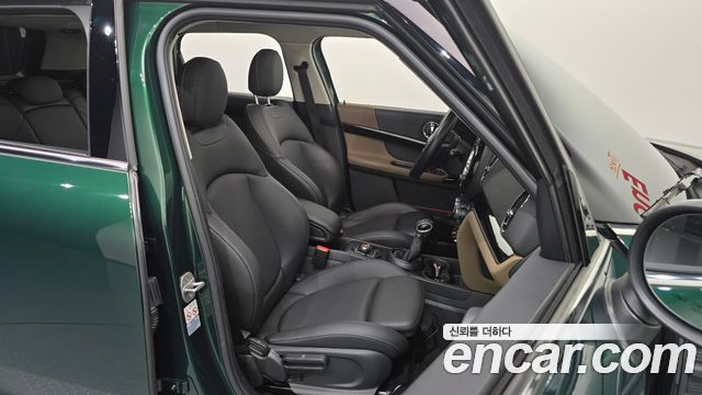 Mini Countryman 2019 — photo 16
