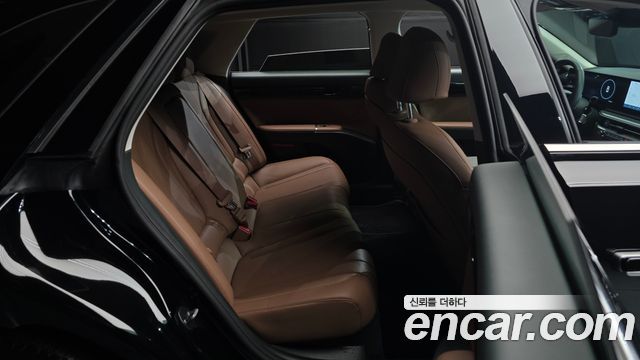 Hyundai Grandeur 2023 — photo 17
