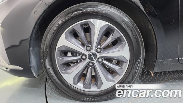 Kia K8 2022 — photo 5