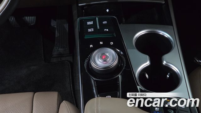 Kia K8 2022 — photo 12