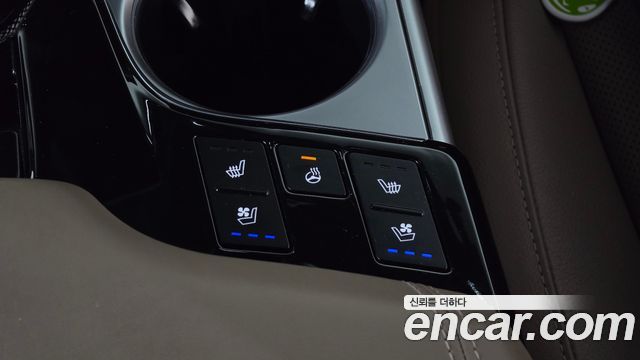 Kia K8 2022 — photo 18