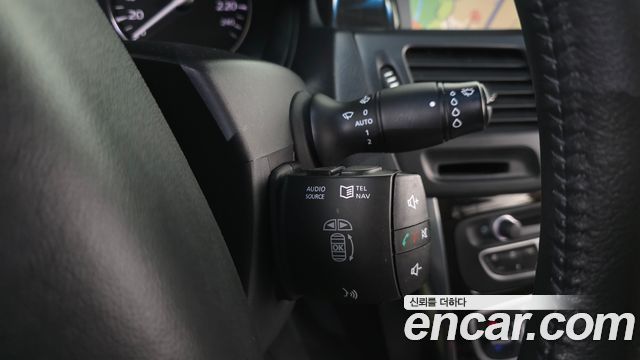 Renault Korea SM5  2010 — photo 17