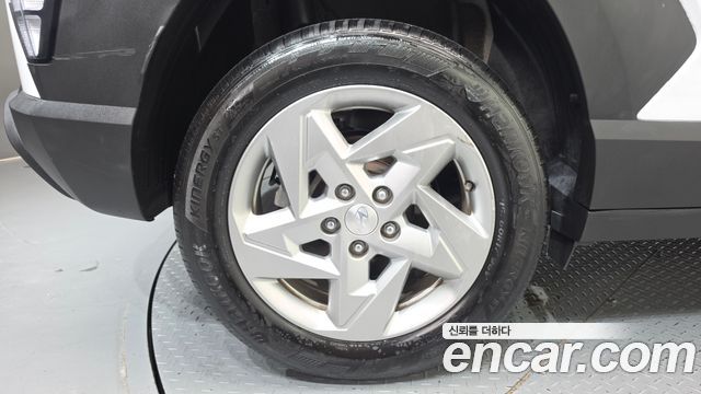 Hyundai Kona 2023 — photo 5