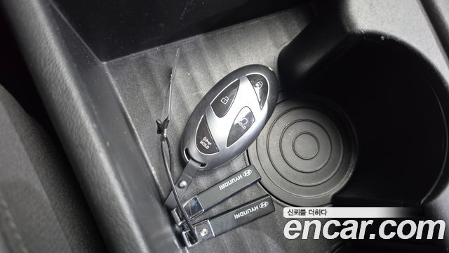 Hyundai Kona 2023 — photo 30