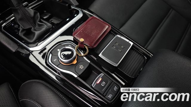 Renault Korea SM6 2019 — photo 17
