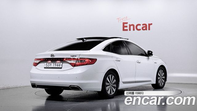 Hyundai Grandeur 2016 — photo 2
