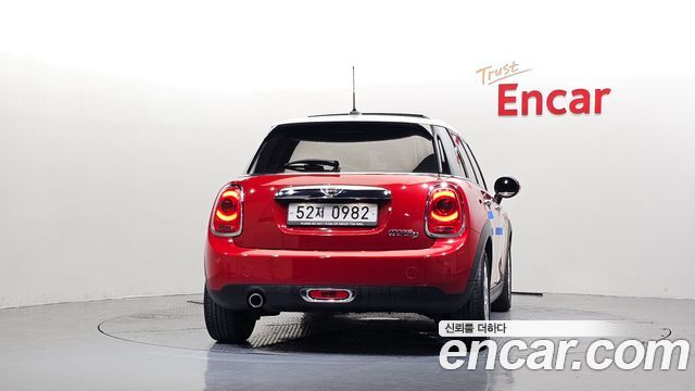 Mini Cooper 2016 — photo 4