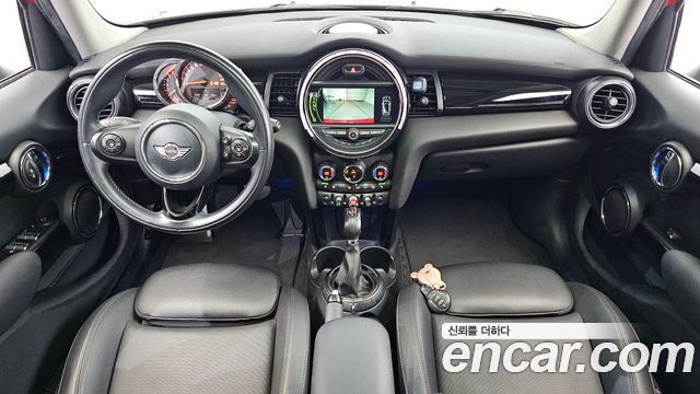 Mini Cooper 2016 — photo 7