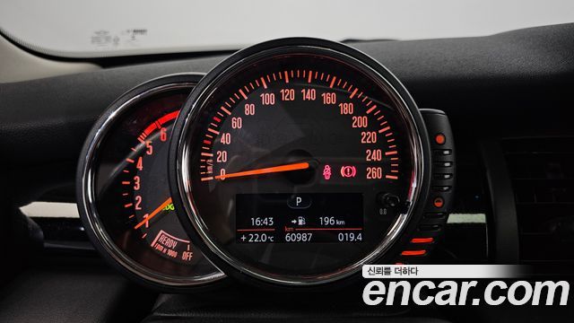 Mini Cooper 2016 — photo 8