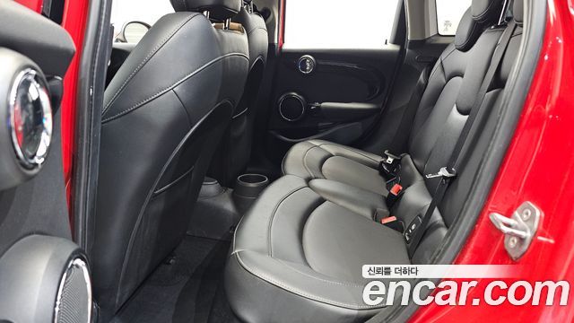Mini Cooper 2016 — photo 11
