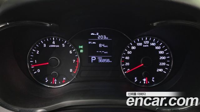 Kia K3 2015 — photo 8