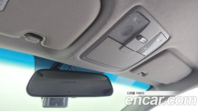 Kia K3 2015 — photo 16