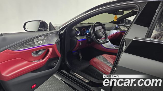 Mercedes-Benz CLS-Class 2023 — photo 10