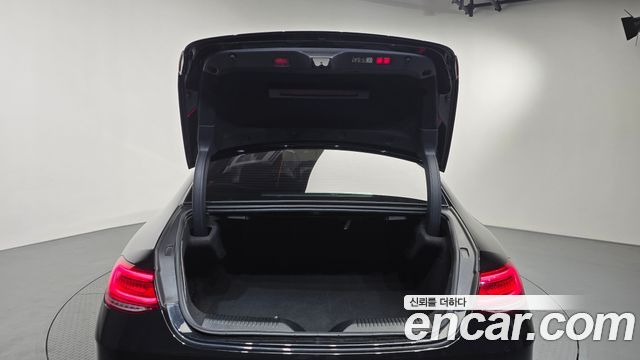 Mercedes-Benz CLS-Class 2023 — photo 18