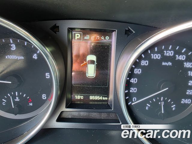 Hyundai Santafe 2016 — photo 6