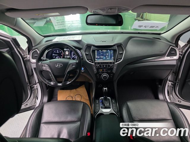Hyundai Santafe 2016 — photo 8