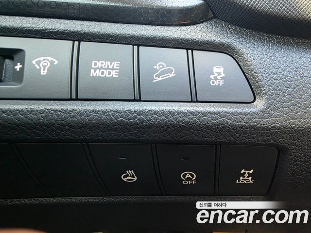 Hyundai Santafe 2016 — photo 14