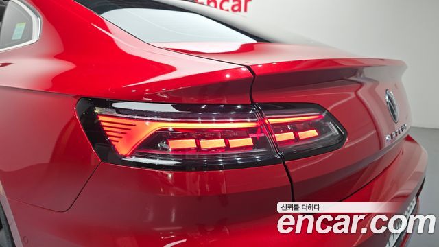 Volkswagen Arteon 2023 — photo 9