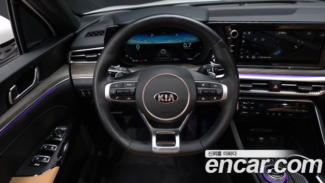 Kia K5 2020 — photo 19