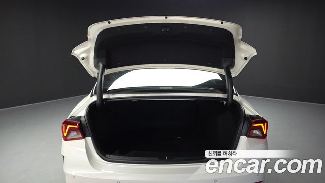 Kia K5 2020 — photo 26