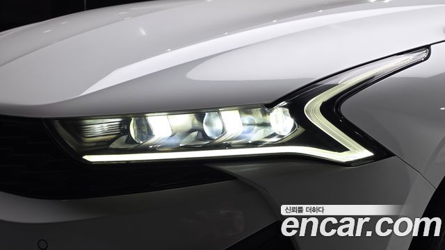 Kia K5 2020 — photo 8