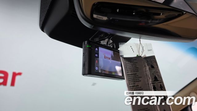Hyundai Staria 2025 — photo 29